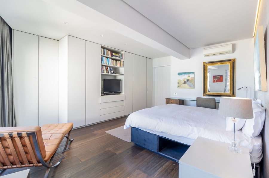 To Let 2 Bedroom Property for Rent in Bantry Bay Western Cape